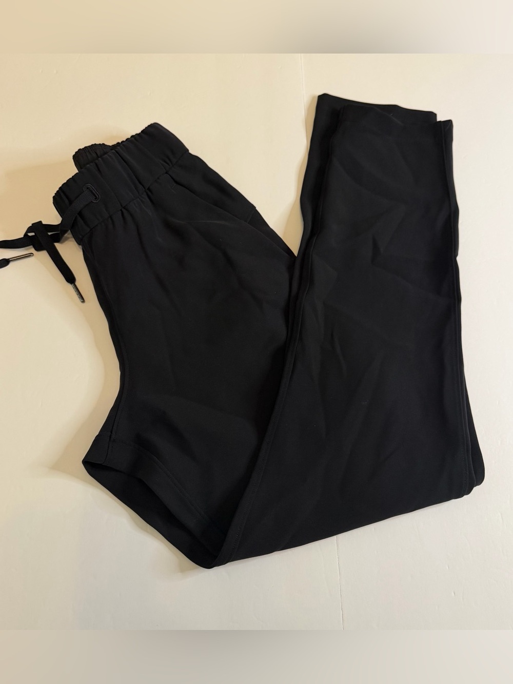 Lululemon On The Fly Pant Black Size 2 Stretch Travel Pull On 27.5” Inseam